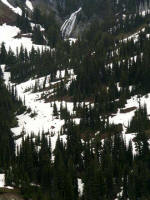 Myrtle Falls on Edith Creek by Paradise Inn, at the highest and most prominent peak in the Cascade Range: Mount Rainier stands nearly 3 miles higher than lowlands to the west, and 1� miles higher than adjacent mountains.